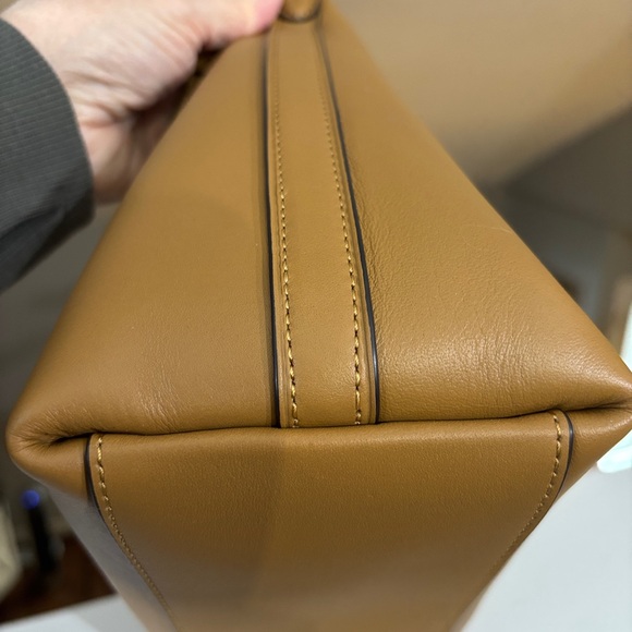 NWT Coach Juliet 30 Shoulder Bag- Honey Brown - Picture 7 of 10